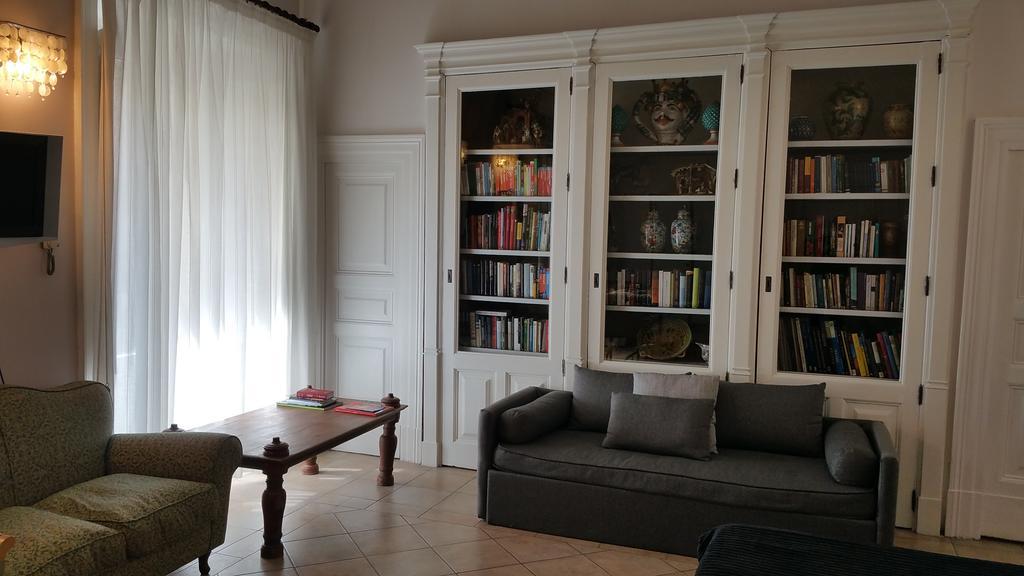 קטאניה Centro Storico B&B מראה חיצוני תמונה